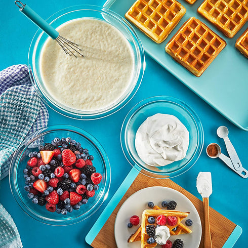 Pyrex Tempered Glass Mixing Bowls | 3 Piece Set | 1-Quart, 1.5-Quart, and 2.5 Quart Mixing Bowls for Kitchen, Baking, and Storage | Microwave, Freezer, and Dishwasher Safe | Proudly Made in the USA